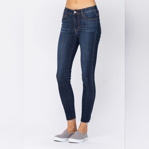 Judy Blue Mid Rise Raw Hem Skinny Jean